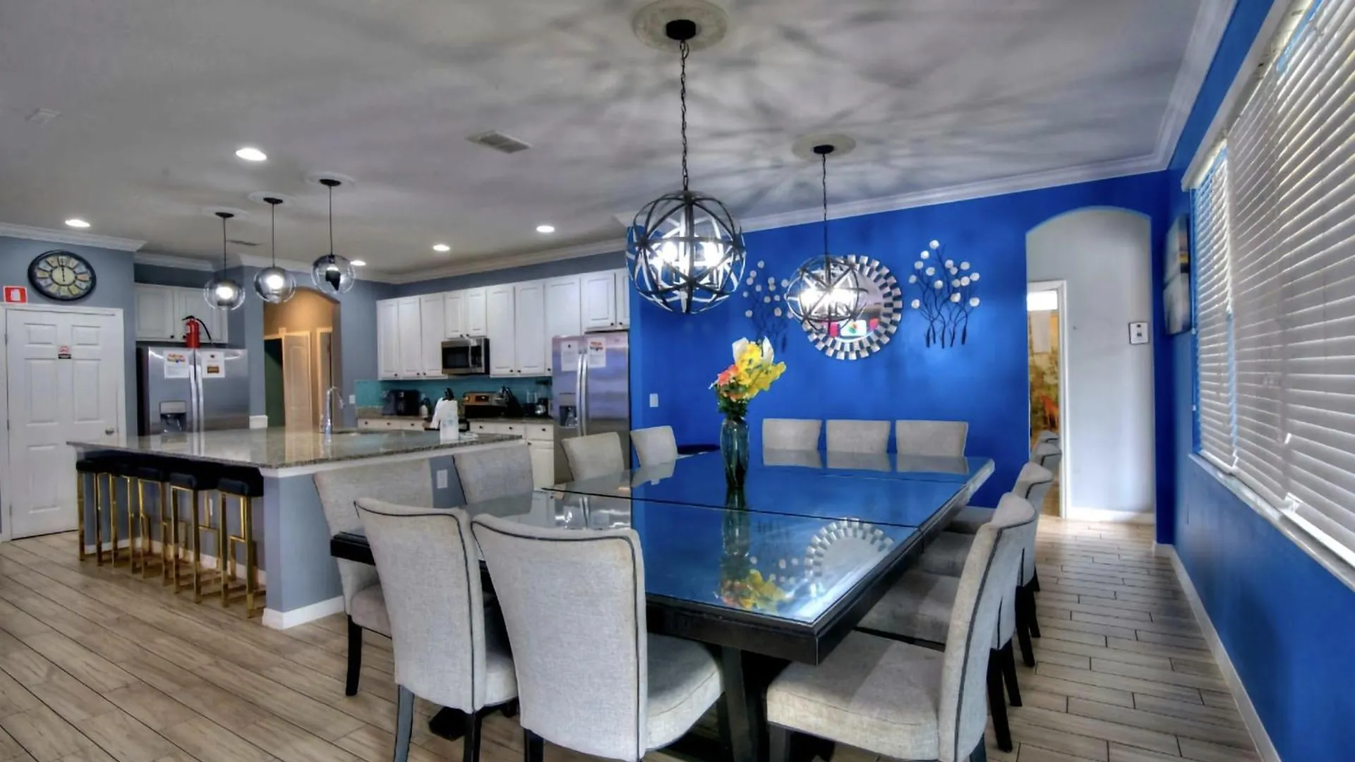 Reduce Rate Resort Home For 34 People Davenport 0*,  United States