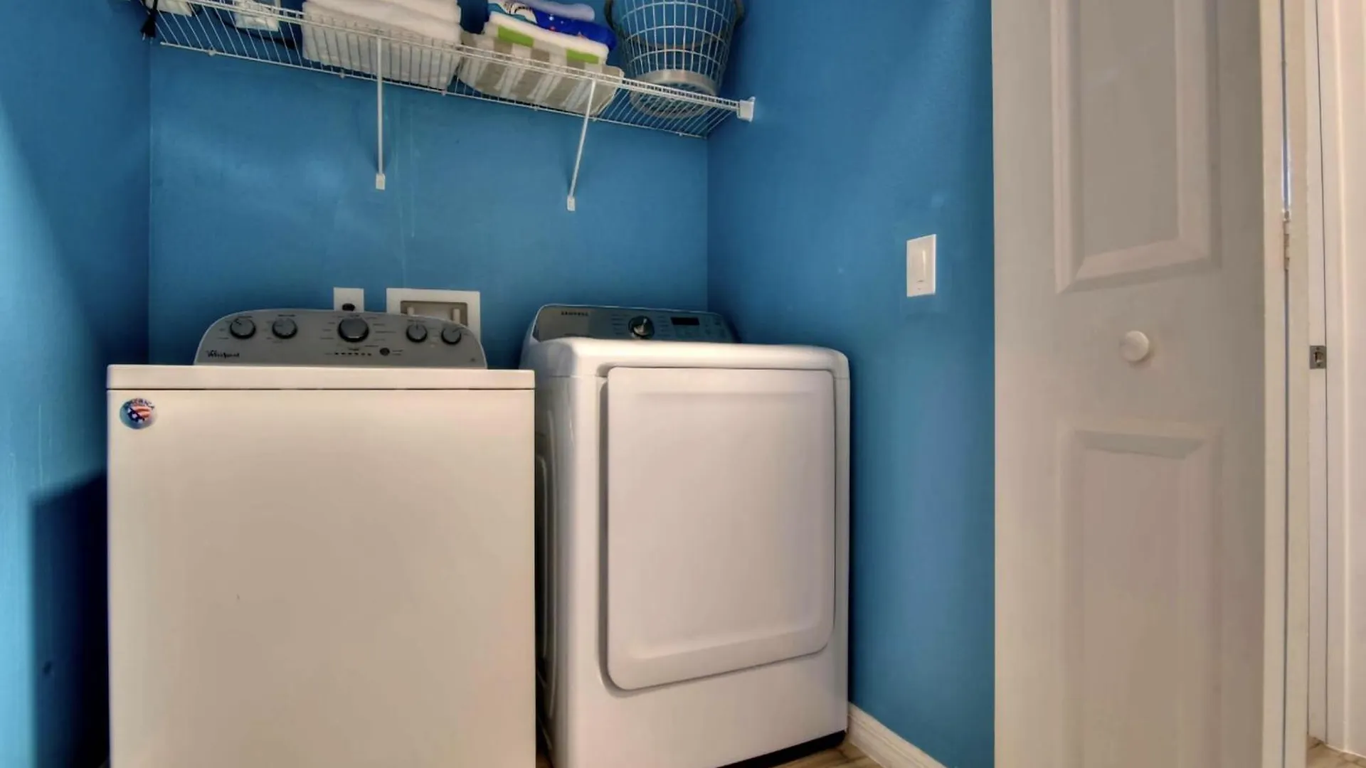 Reduce Rate Resort Home For 34 People Davenport 0*,