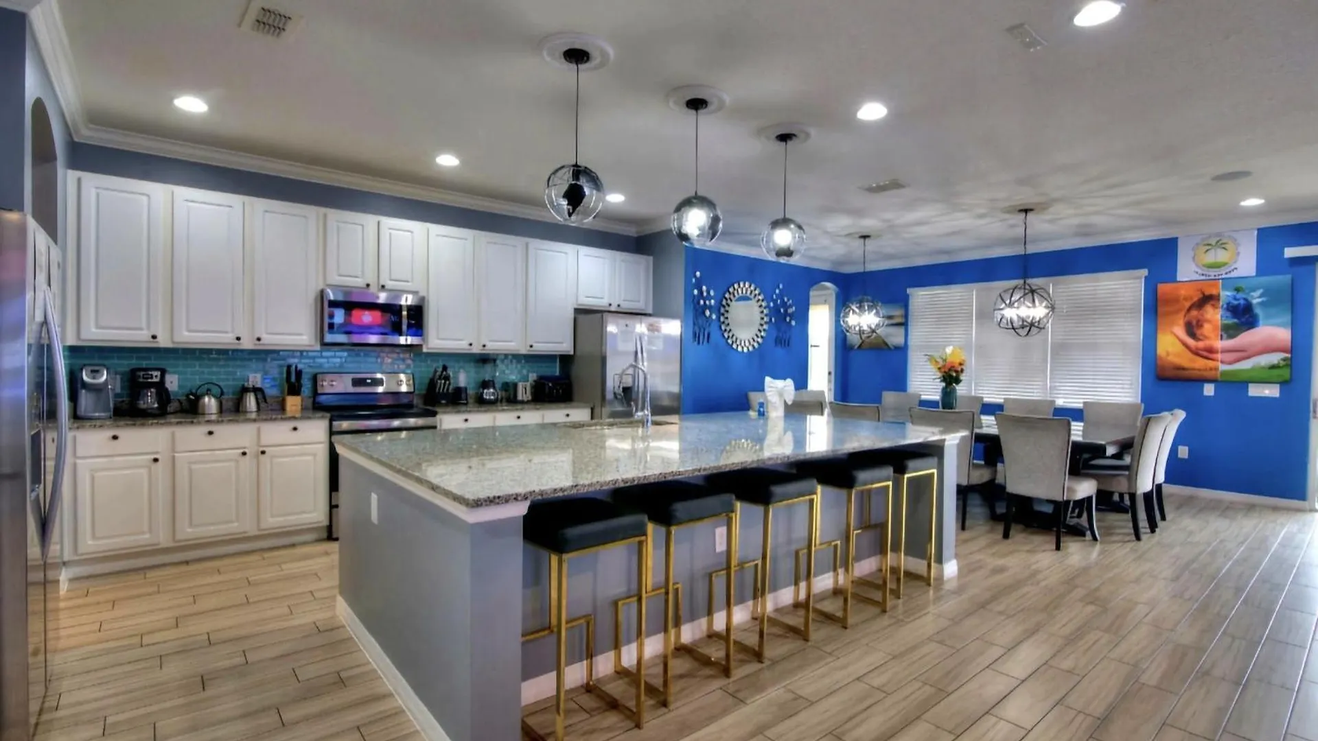 Reduce Rate Resort Home For 34 People Davenport United States