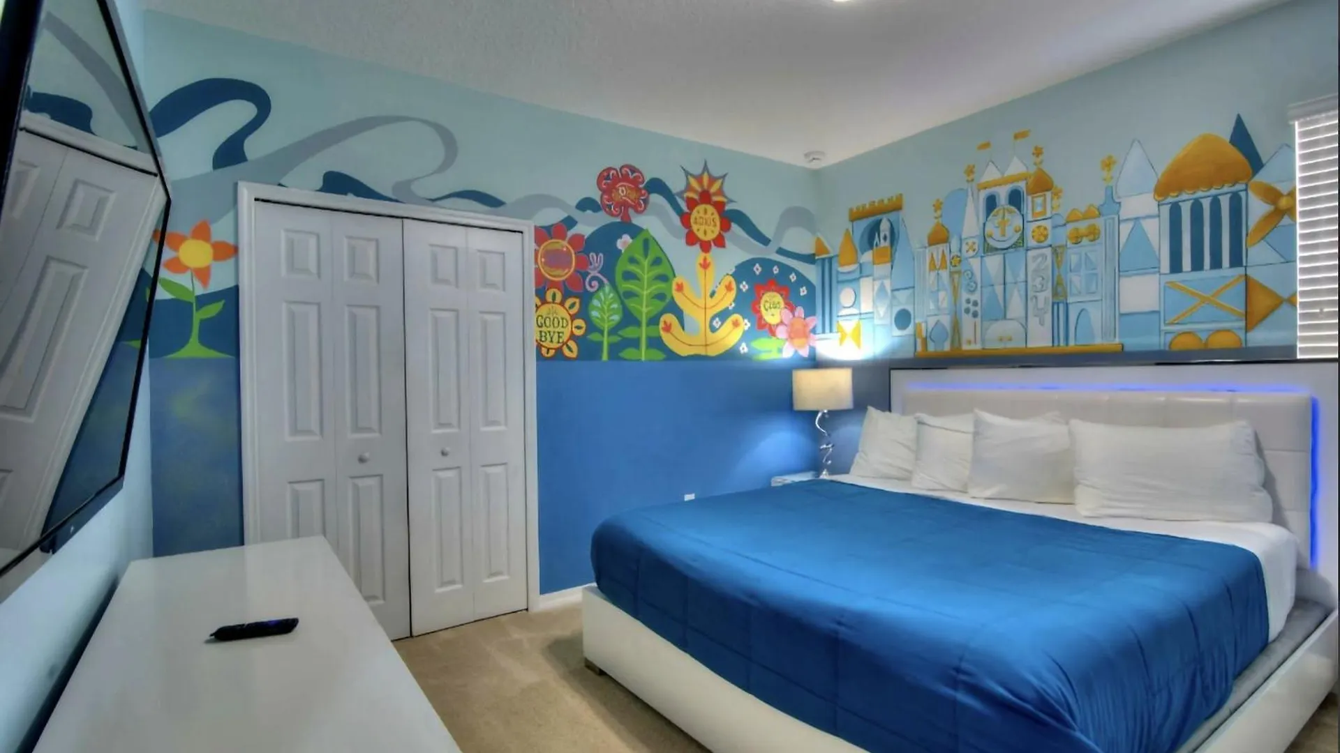 Holiday home Reduce Rate Resort Home For 34 People Davenport United States